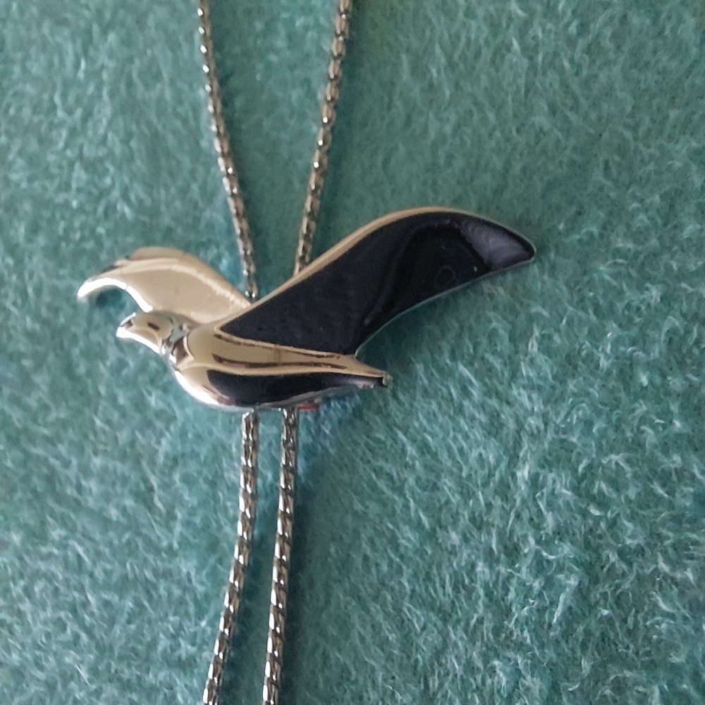 Avon Seagull Silvertone Bolo Lariat Style Necklace, Estate Jewelry